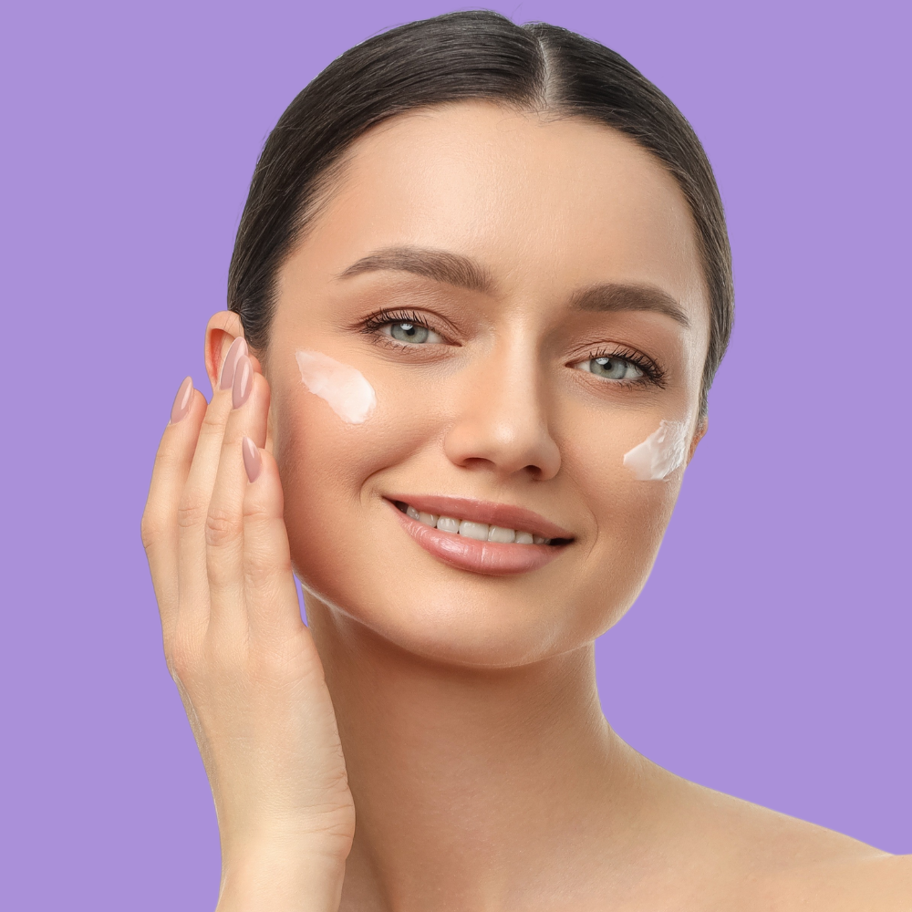 Best moisturizer for dry skin from Juka’s Clean Beauty Extra Glow